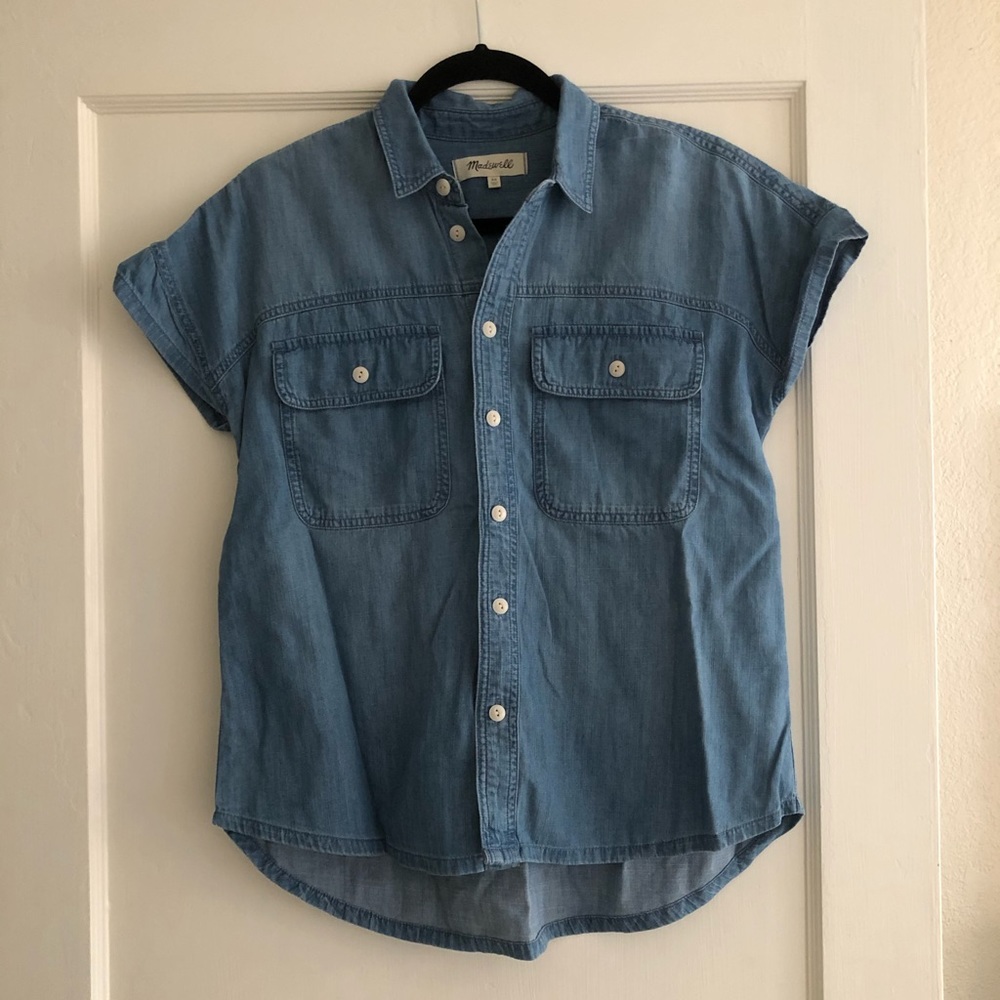 MADEWELL collared chambray button down